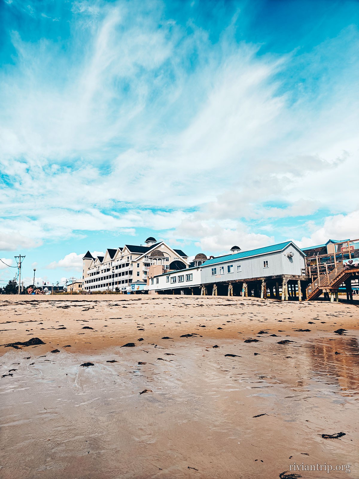La plage d’Old Orchard Beach et sa jetée sur pilotis