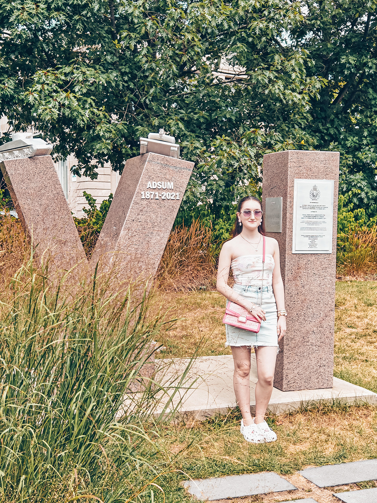Les monuments du parc et les stèles du centre-ville